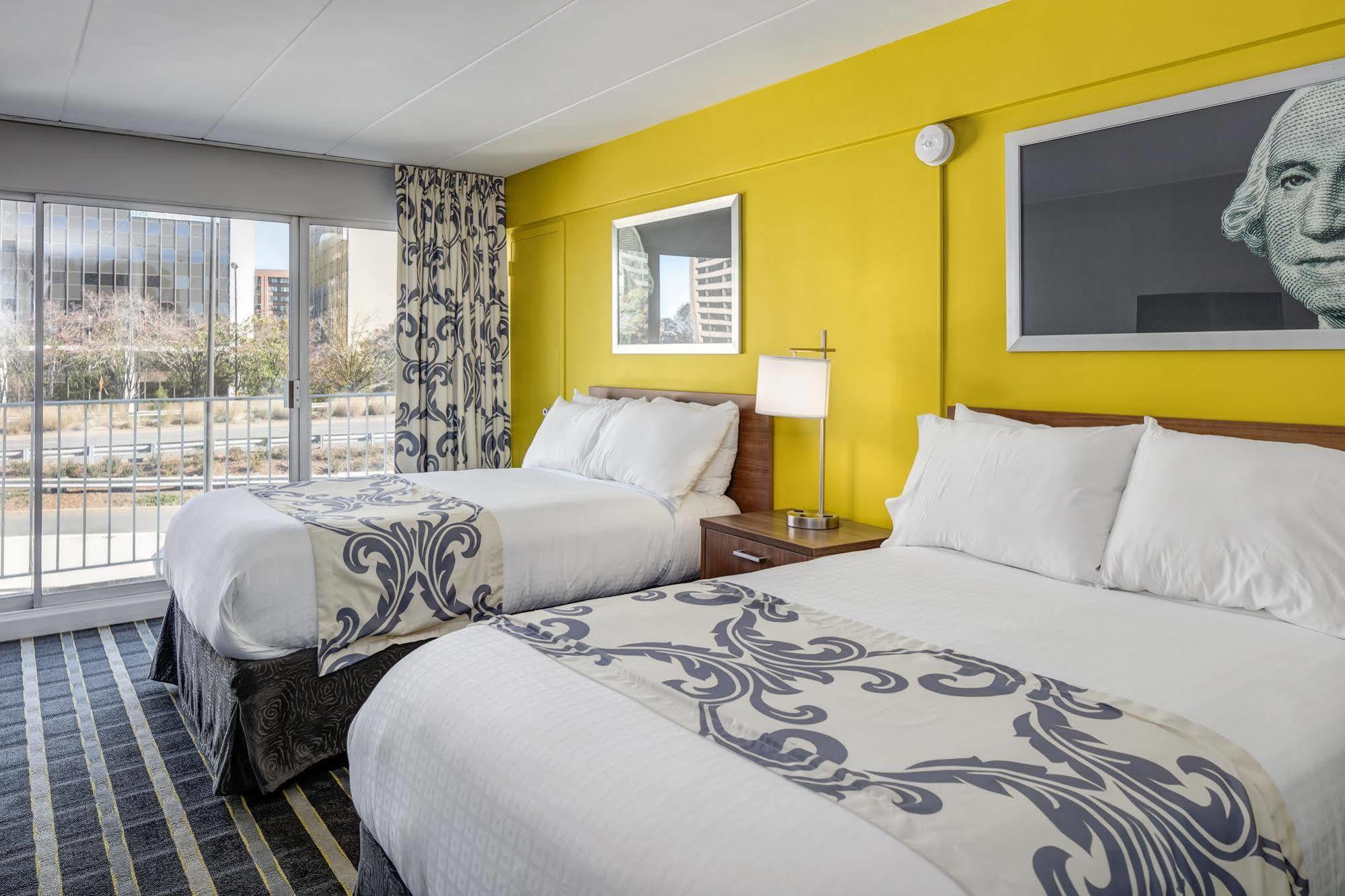 Americana Hotel Арлингтон Экстерьер фото